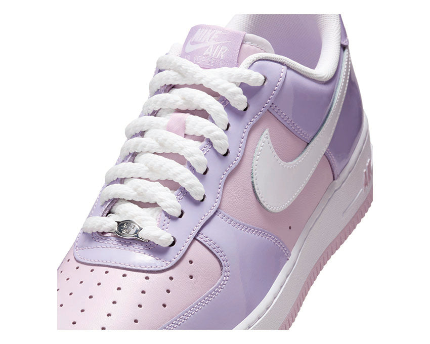  Nike Air Force 1 '07 LV8 HV9405-500