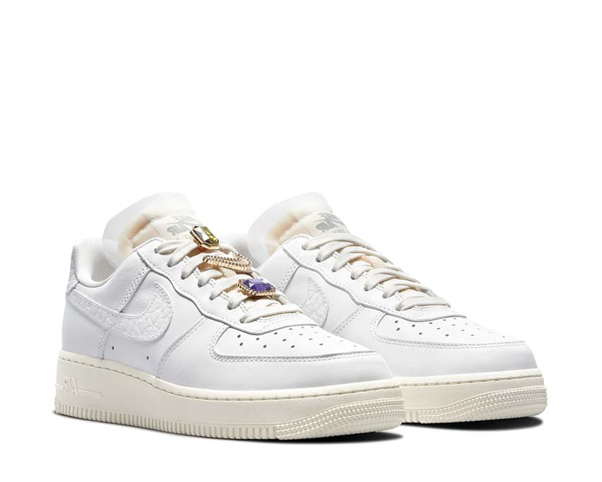  Nike Air Force 1 LO PRM W DN5463-100