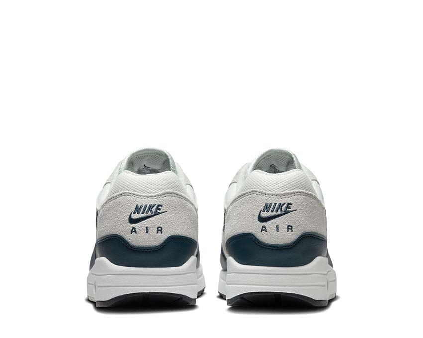 Nike Air Max 1 ESS Summit White / Armory Navy - Light Silver FZ5808-103