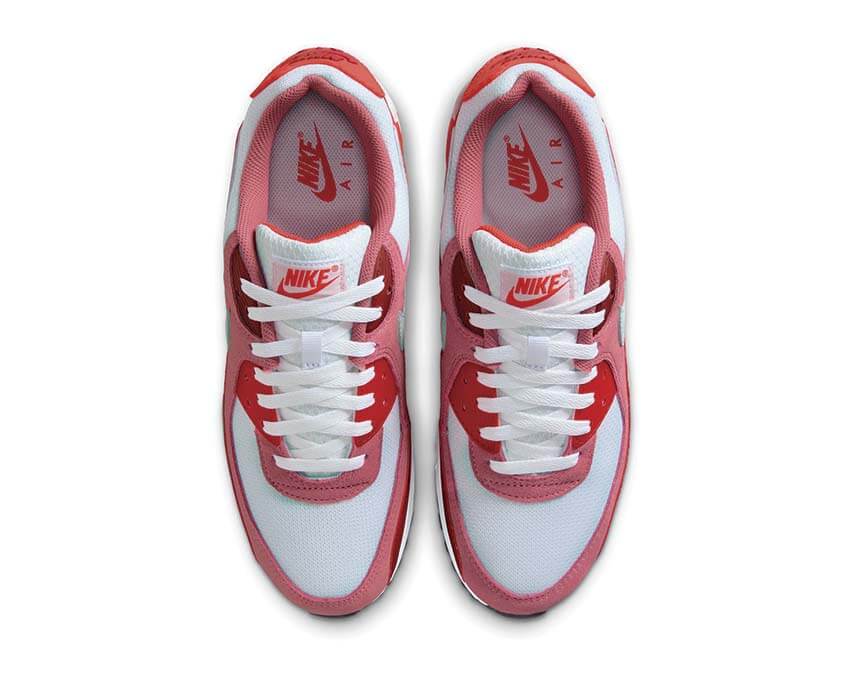 Nike Air Max 90 Peony — Dreiviertelansicht