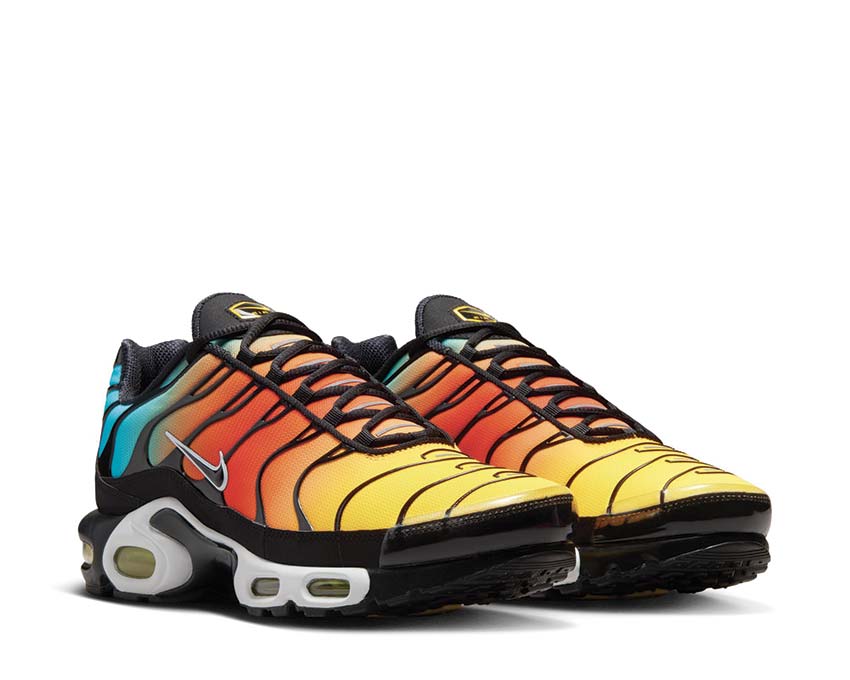 Nike Air Max Plus Black / Black - Baltic Blue - Safety Orange HV2526-001