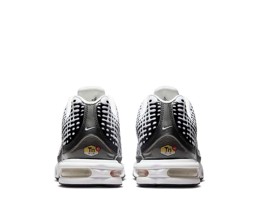  Nike Air Max Plus VII HQ2197-100