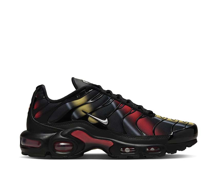Nike Air Max Plus W Black / Metallic Silver - Saturn Gold HF9989-001