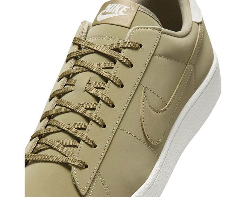 Nike Classic Cs Style IV2436-200