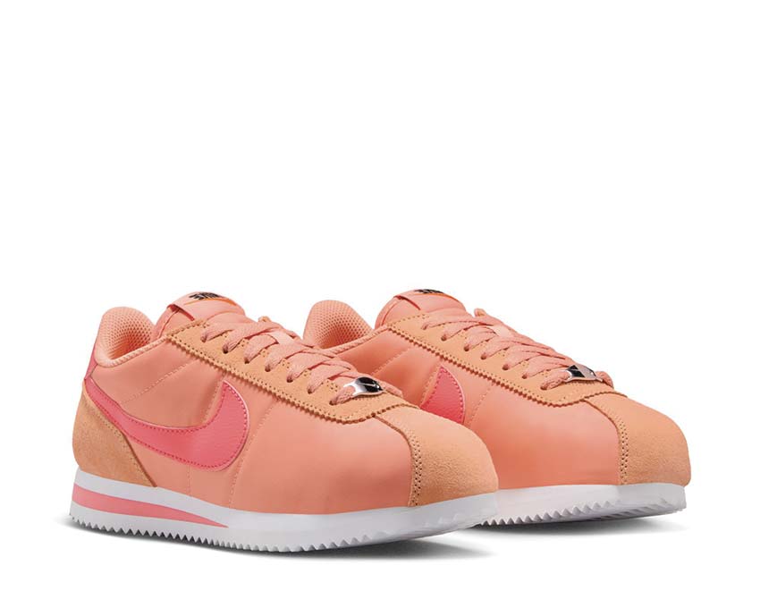 Nike Cortez Textile Apricot Agate / Magic Ember - White DZ2795-800