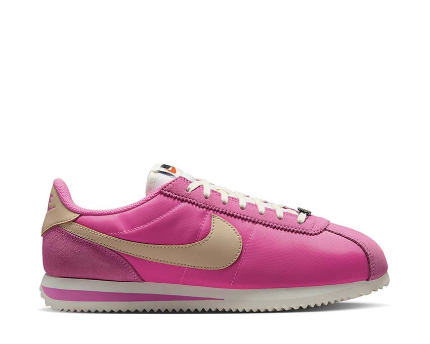 Nike Cortez W Playful Pink / Sanddrift - Sail IF1764-601