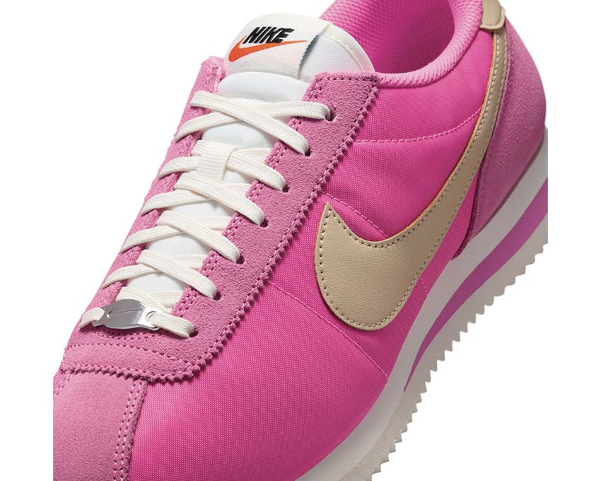 Nike Cortez W Playful Pink / Sanddrift - Sail IF1764-601