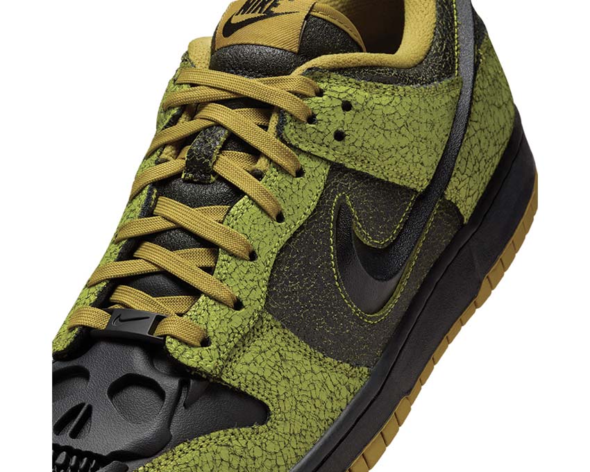 Nike Dunk Low Retro QS Bright Cactus / Black - Green Curry HV6103-300