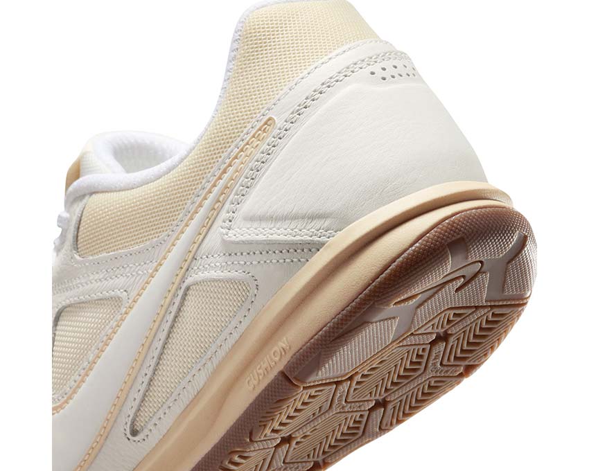 Nike Gato Sail / LT Khaki - White - Gum Dark Brown IB3082-133