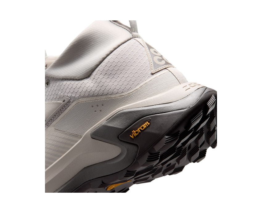 Nike Acg Zegama Hike "Cream"