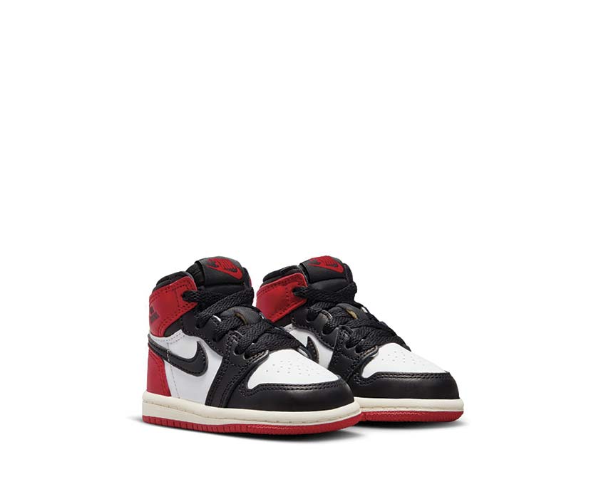  Nike Jordan 1 Retro High OG "Black Toe" White / Black - Varsity Red - Sail FD1413-106