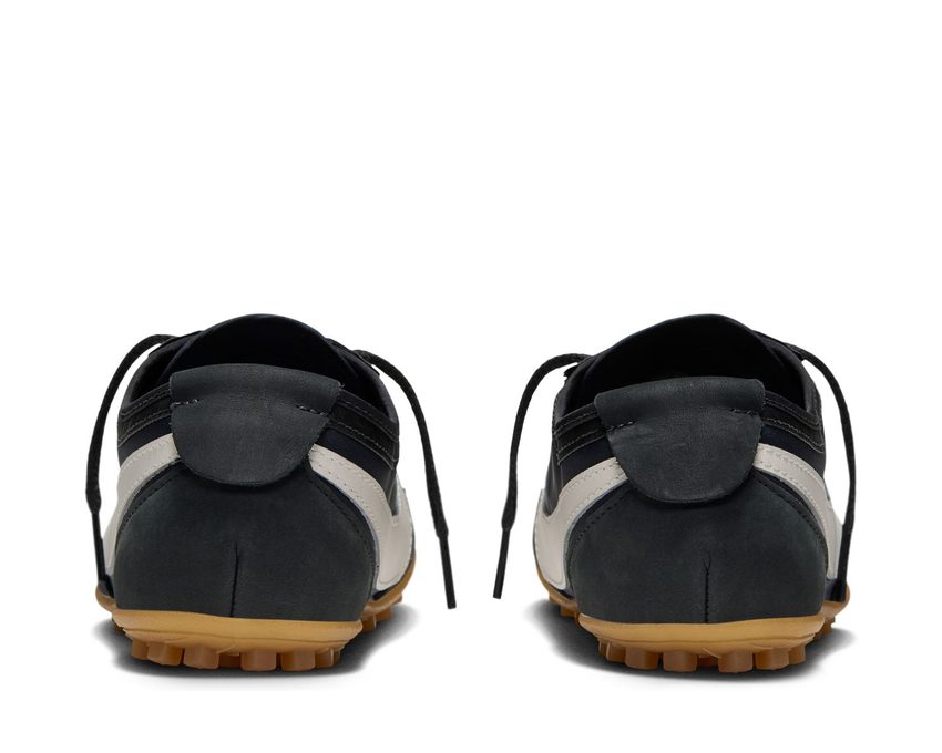 Nike Moon Shoe Ess W "Off Noir" IX7025-001