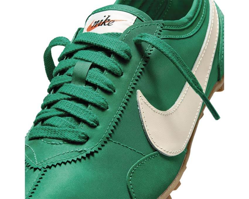 Nike Moon Shoe OG W IW0955-300