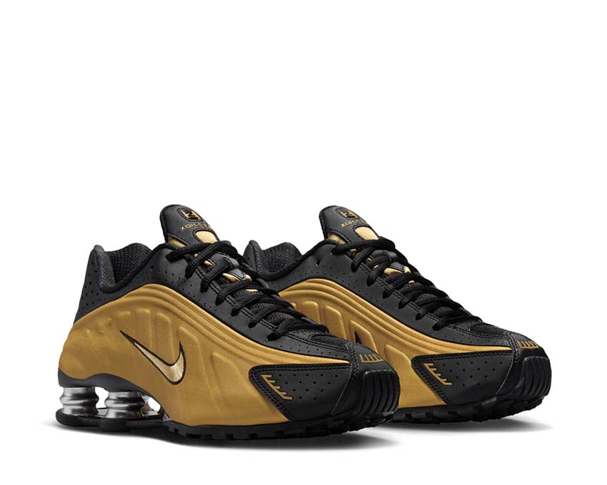Nike Shox R4 Black / Metallic Gold - Metallic Silver AR3565-005