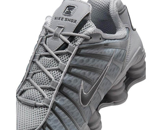 Nike Shox TL Wolf Grey AV3595-015 — vue latérale