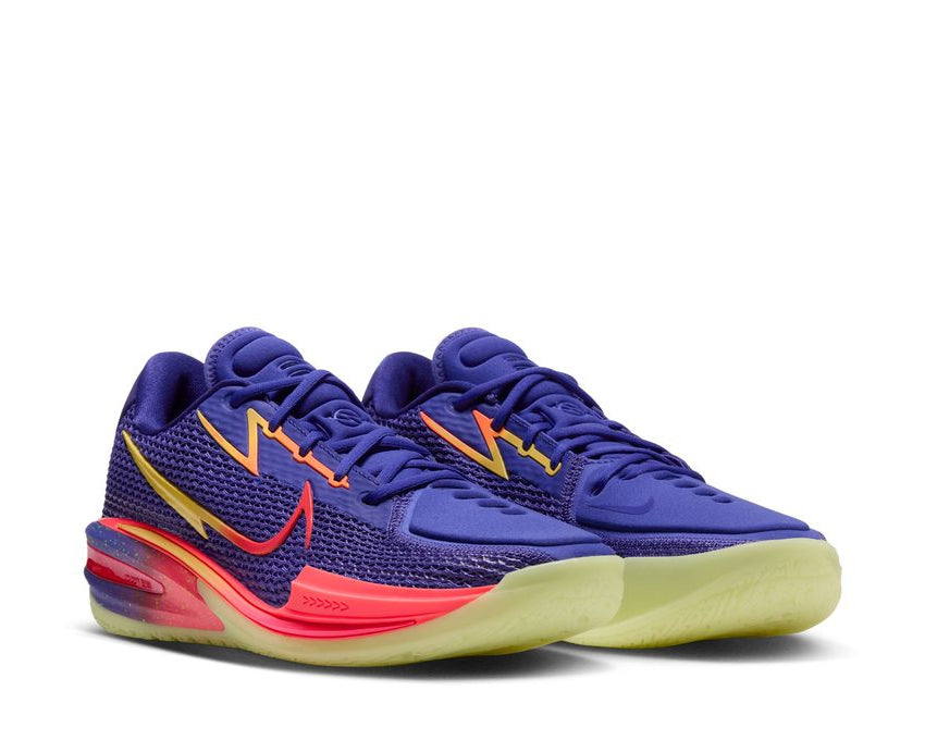 Nike G.T. Cut "Purple Comet/Laser Fuchsia-Topaz Gold" - chaussures de basket homme - vue 3