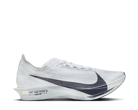  Nike Streakfly 2 White / Gridiron - Obsidian Mist HF6416-100