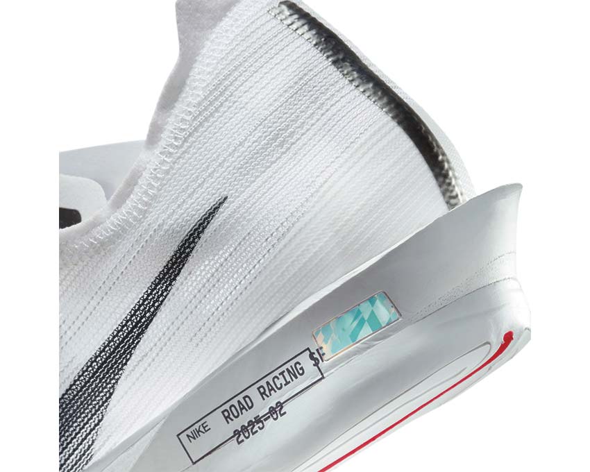  Nike Streakfly 2 White / Gridiron - Obsidian Mist HF6416-100