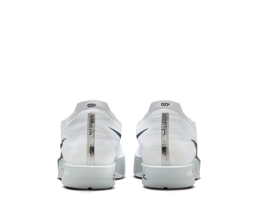  Nike Streakfly 2 White / Gridiron - Obsidian Mist HF6416-100