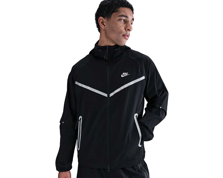 Nike Tech Full-Zip Woven Windrunner Jacket IM7246-010