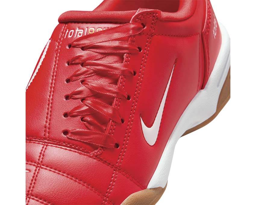 Nike Total 90 W IO2387-600