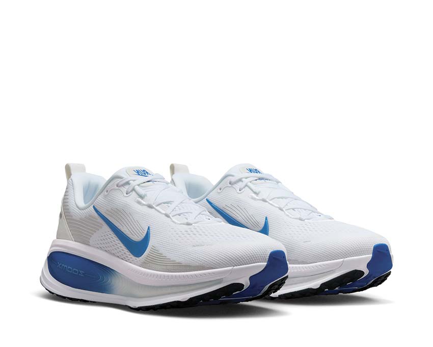  Nike Vomero 18 HM6803-107 