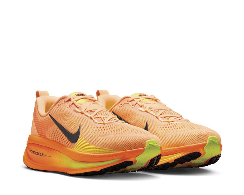 Nike Vomero 18 HM6803-700