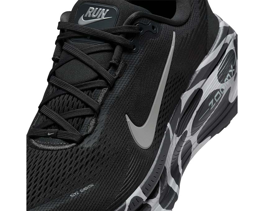  Nike Vomero 18 IM6010-060