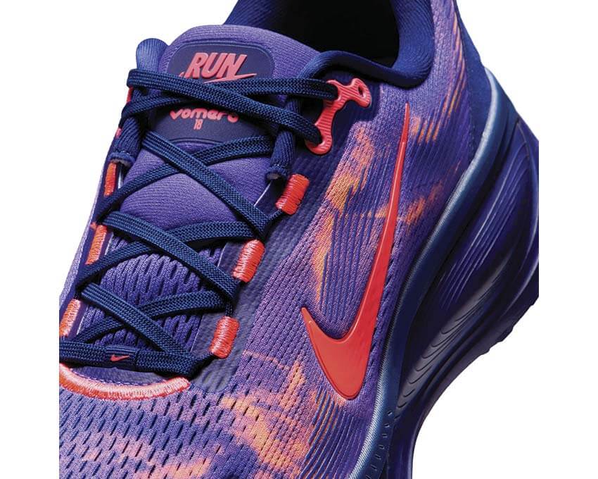 Nike Vomero 18 IQ0602-400