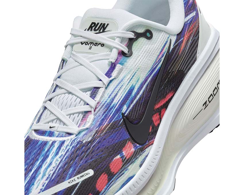 Nike Vomero 18 SE IB8164-999