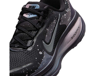 Nike Vomero 18 SE W HV1779-001