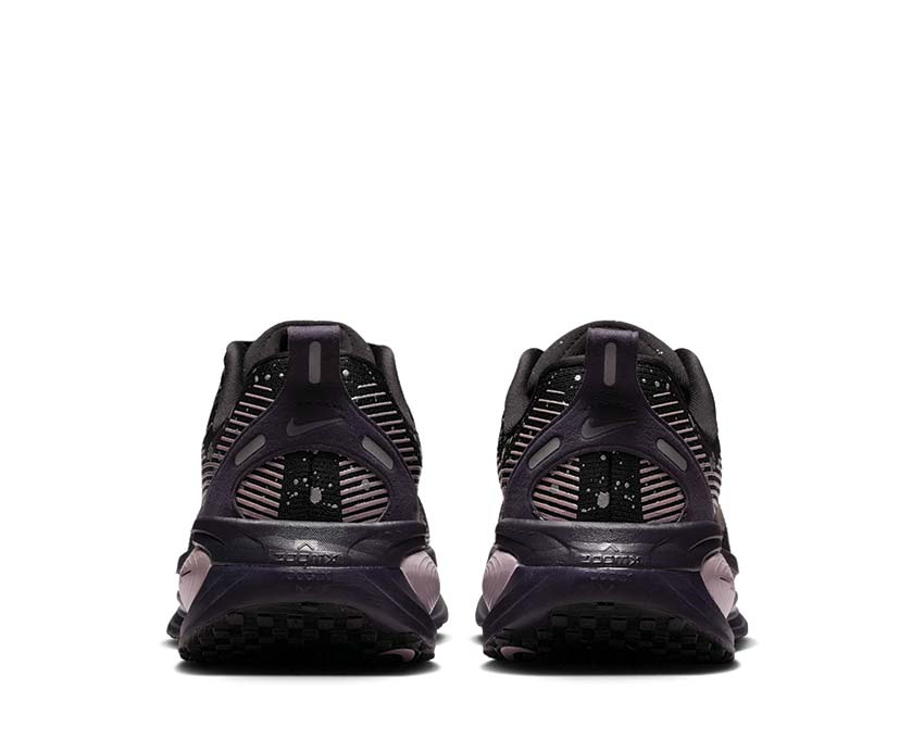 Nike Vomero 18 SE W HV1779-001