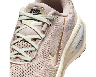 Nike Vomero 18 SE W IF4463-200