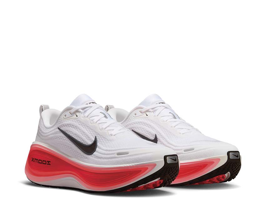 Nike Vomero Plus HV8150-100