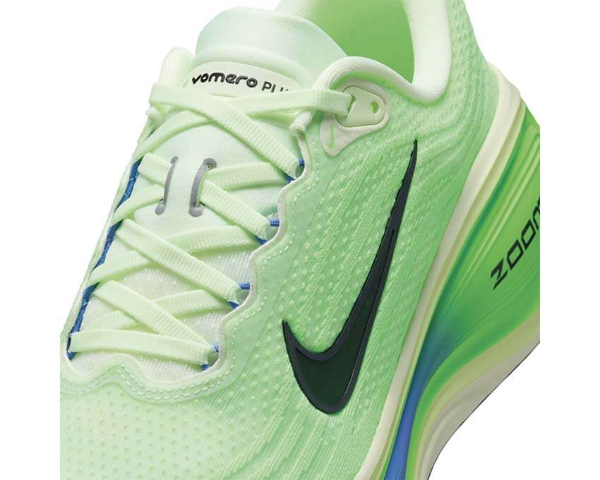 Nike Vomero Plus HV8150-702