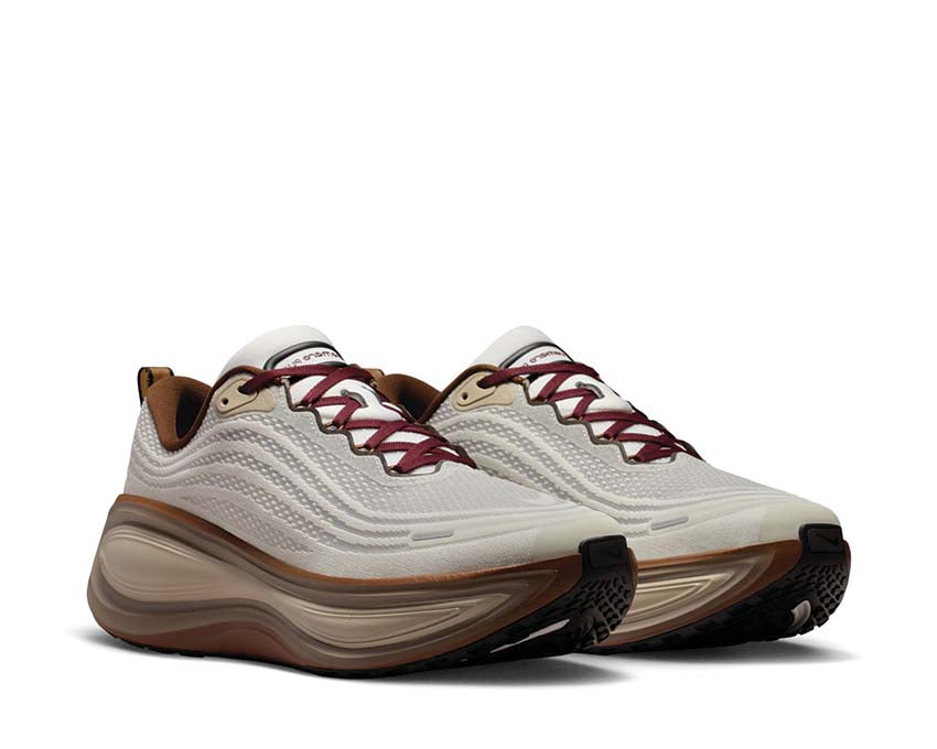 Nike Vomero Plus IO4482-100 