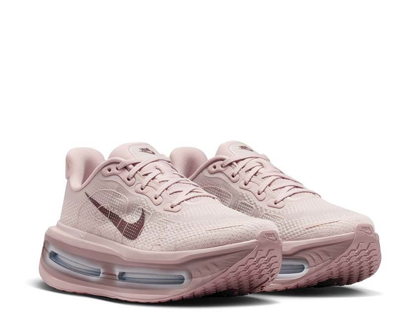 Nike Vomero Premium W HM5973-607