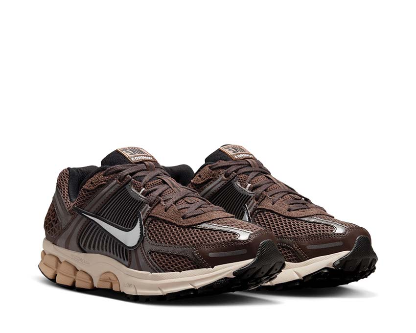 Nike Zoom Vomero 5 Baroque Brown / Chrome - LT Orewood Brown - Hemp FN6742-201