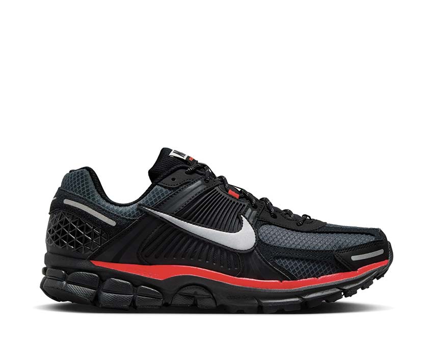Nike Zoom Vomero 5 Black / Metallic Silver - Bright Crimson HV2527-002
