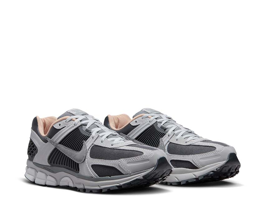 Nike Zoom Vomero 5 Dk Smoke Grey / Smoke Grey - Lt Smoke Grey HV5982-001
