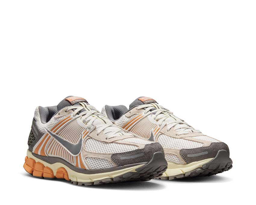 Nike Zoom Vomero 5 Phantom / Flat Pewter - Copper Moon IB7469-030