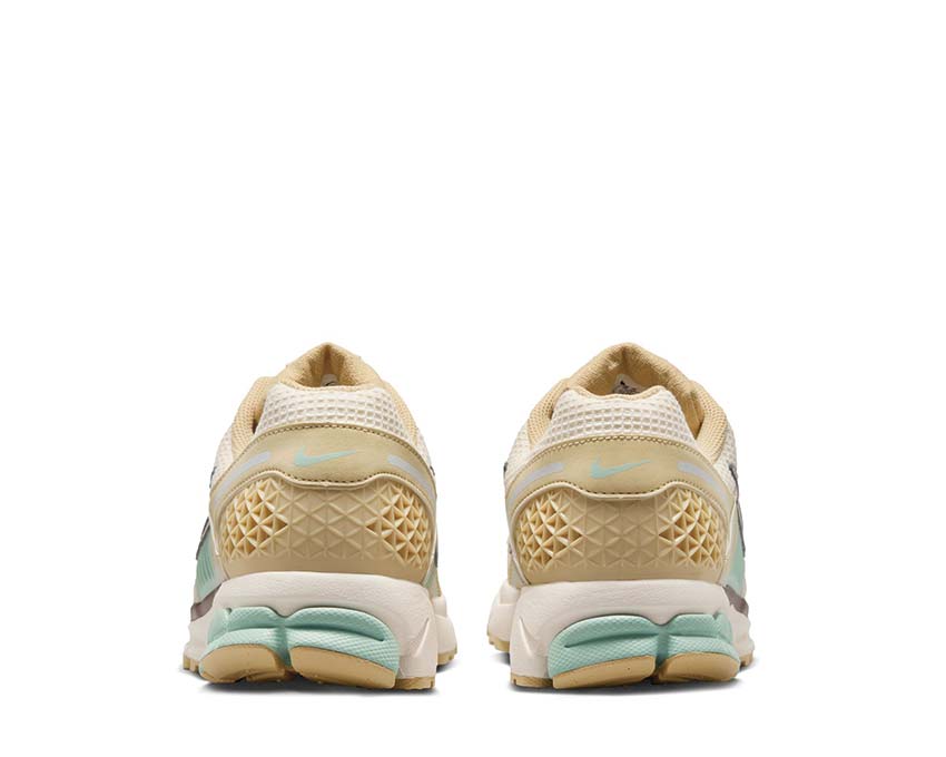  Nike Zoom Vomero 5 SE IB2987-700 