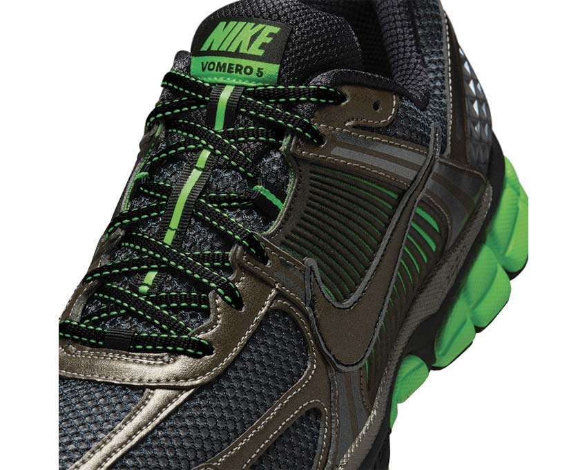  Nike Zoom Vomero 5 SE IB2988-001 