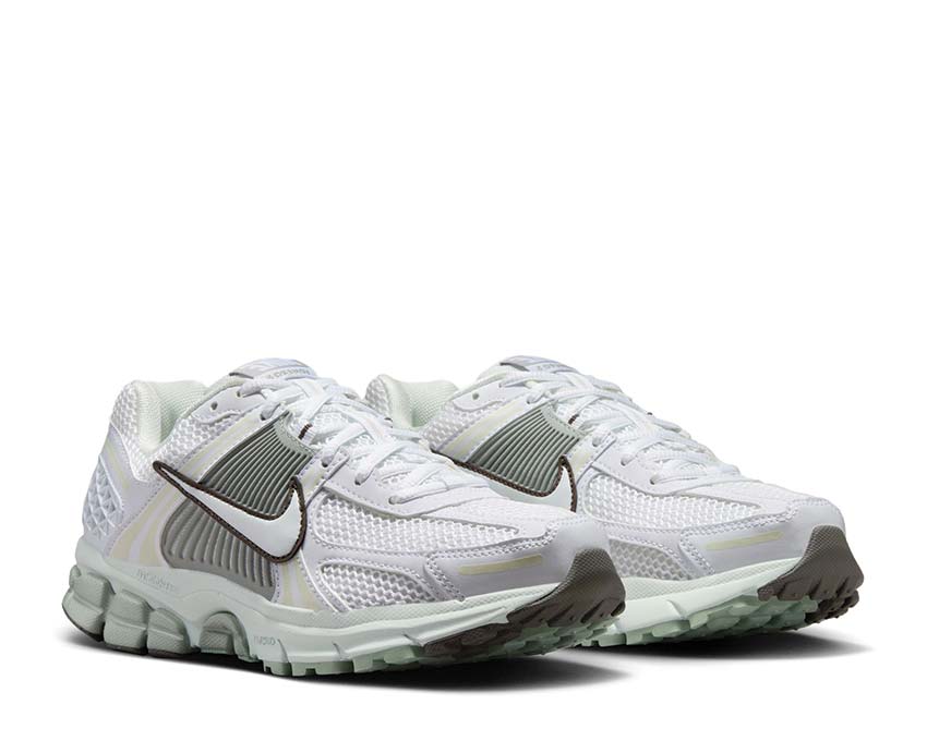 Nike Zoom Vomero 5 White / Summit White - LT Smoke Grey FJ2028-103