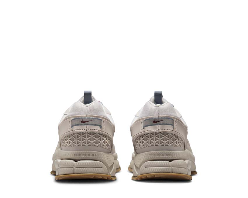 Nike Zoom Vomero Roam College Grey / Vast Grey HV4294-009