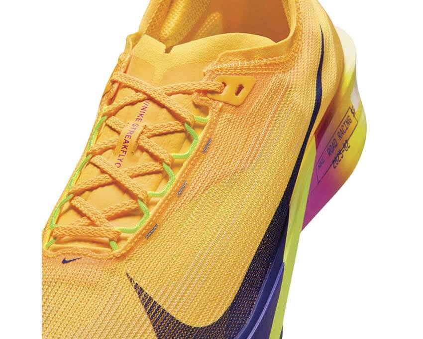  Nike Zoomx Streakfly 2 HF6416-800