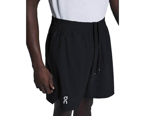 On 7" Core Shorts "Black" 1MF10740553