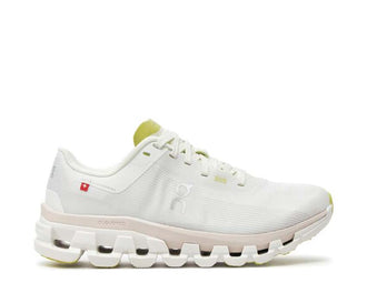 On Cloudflow 4 W White/Sand — scarpa running donna CloudTec reattivo veloce