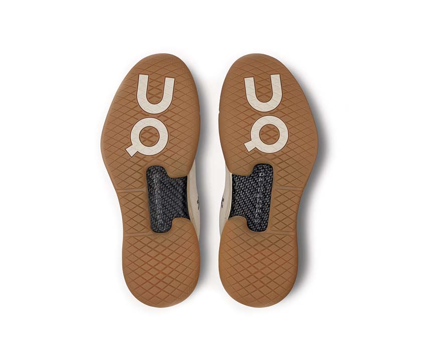 On The Roger Pro Ivory / Chambray 48.97696