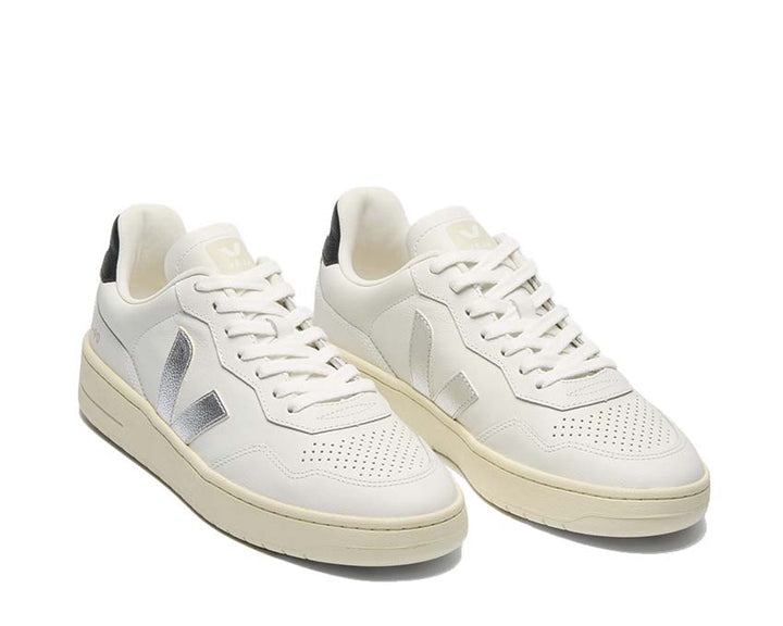 Veja V-90 O.T. Leather White-Silver-Black VD2020910A